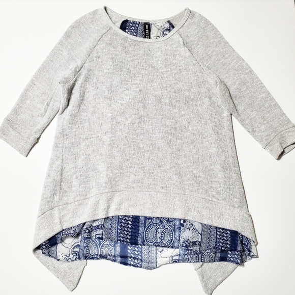 Designer Lab Lord and Taylor Twofer Top Size S - Picture 1 of 7